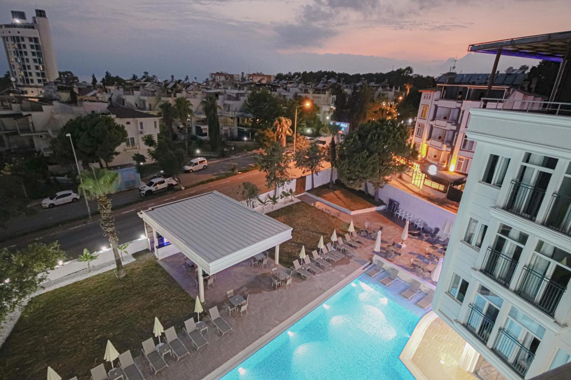 Lara World Hotel Antalya Exterior photo